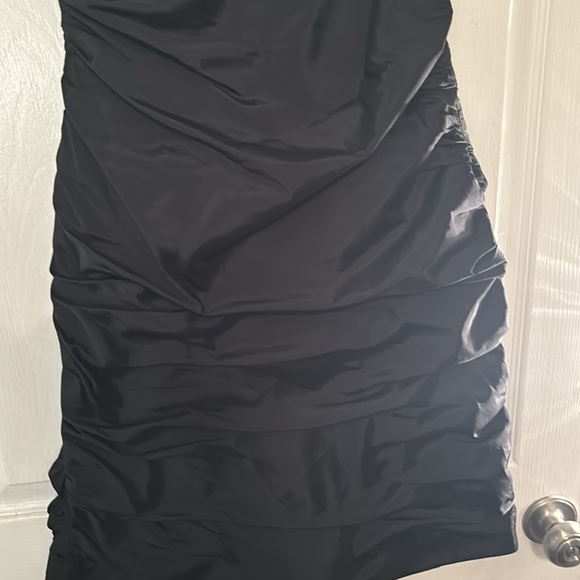 Jacquard Black Dress - Picture 2 of 6